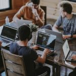Diskusi Tren Big Data dan Dampaknya bagi Dunia Bisnis