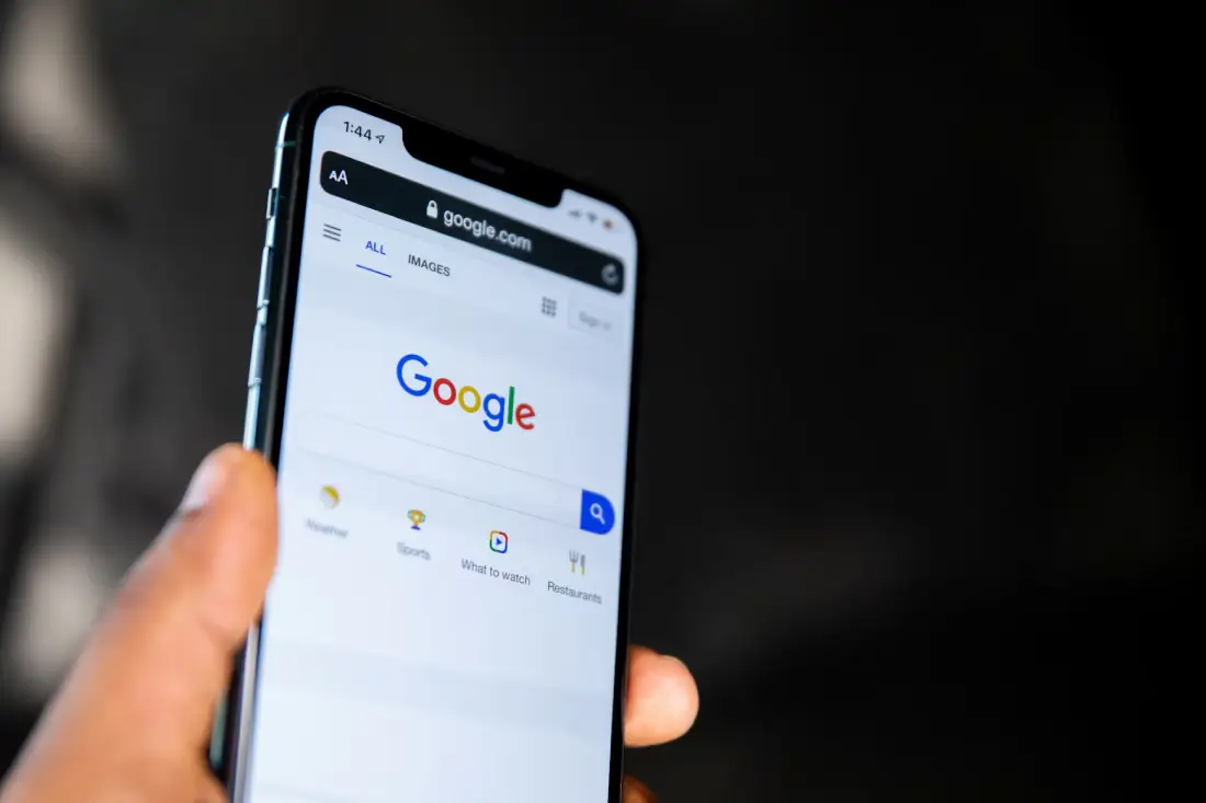 Gen-Z Mulai Tinggalkan Google untuk Cari Berita