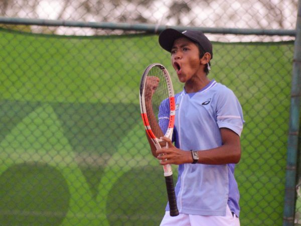 Rafael Enrico Tumbangkan Unggulan Kelima Amerika, Bidik Semifinal di Sukoharjo