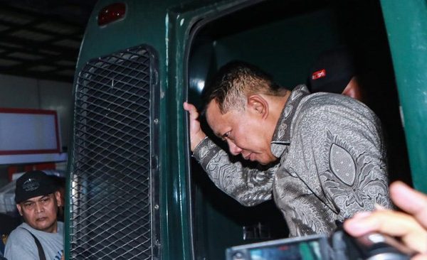 Dari Saksi ke Tersangka, Begini Kronologi FA Ditahan